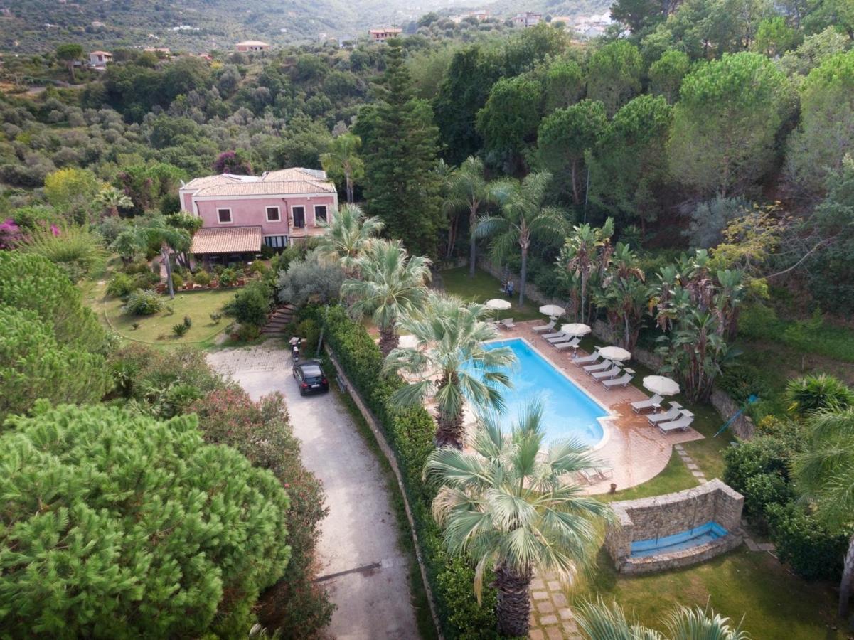Agriturismo Luca Farm stay Sant'Agata di Militello
